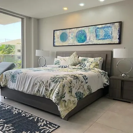 Luxurious Beachfront Apartment In O Condominiums